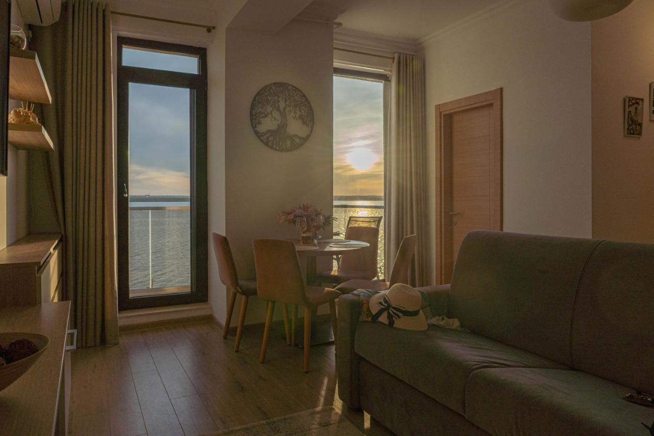 Apartament Le Bonheur Mamaia Extérieur photo