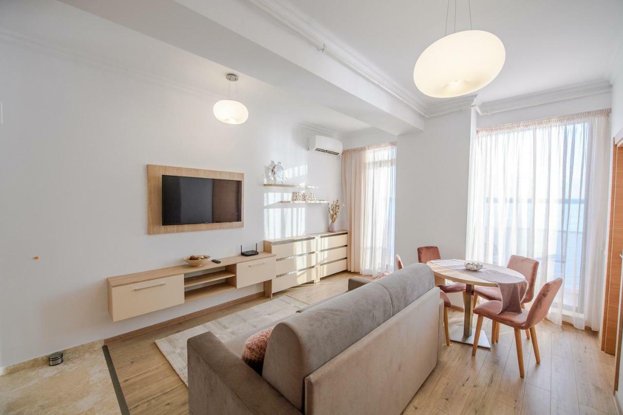 Apartament Le Bonheur Mamaia Extérieur photo